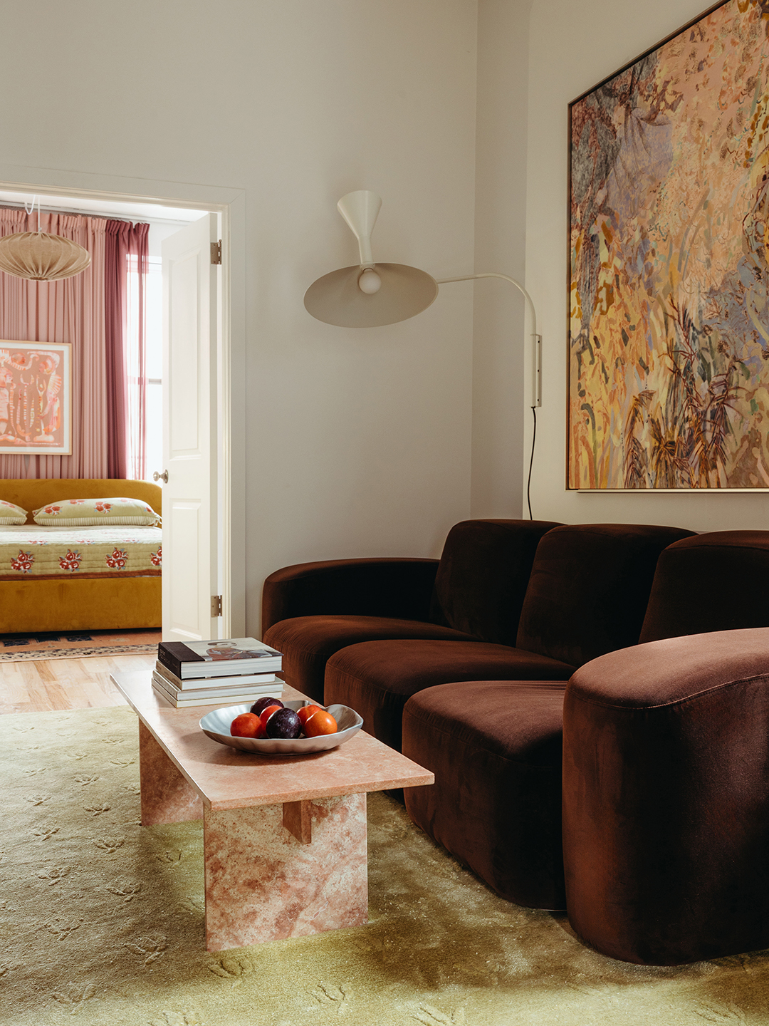 Harry Styles megbánta szőnyege választását, de a tervezők imádják!