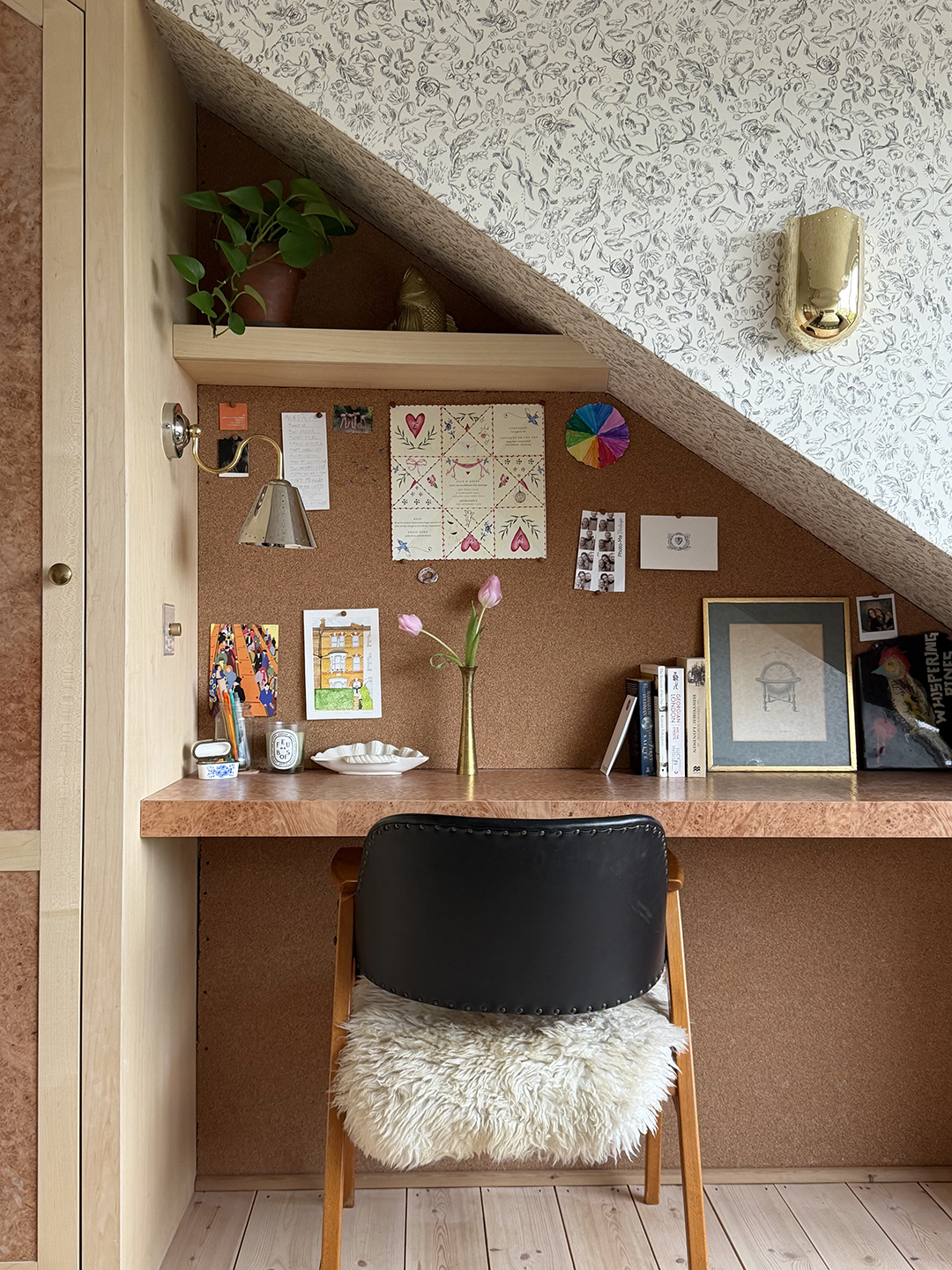 Felejtsd el a ferde falakat: London tetőtéri átalakítás!