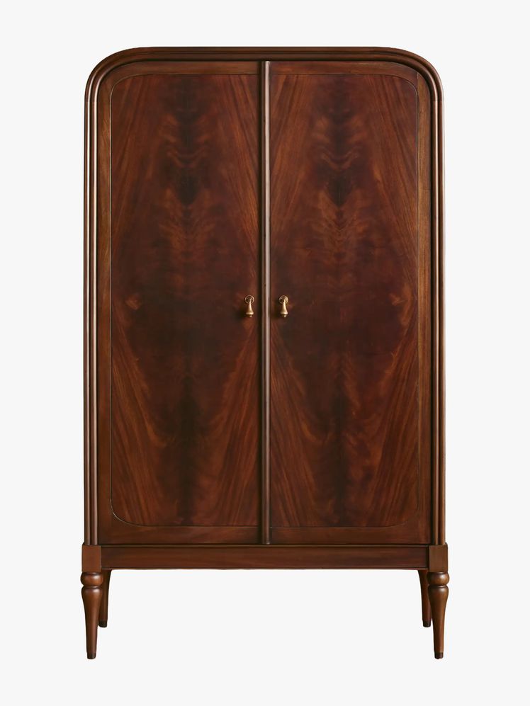 7 Legjobb szekrény, ruháknak, edényeknek és még sok másnak!