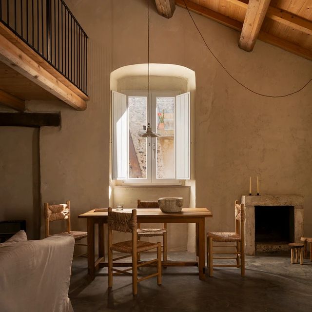 Barcelona legjobb 10 Airbnb-je: Modern design és építészet!