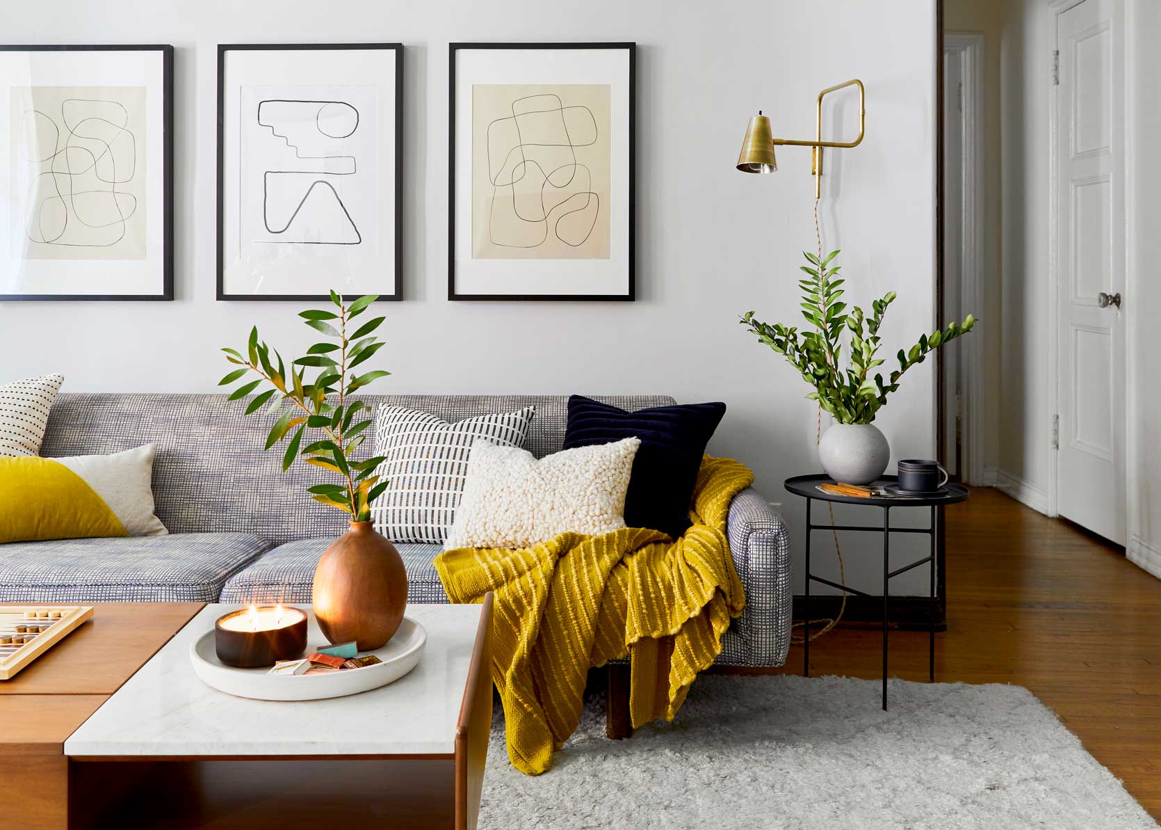 Ez a merész alapszín *tulajdonképpen* semleges! Miért?