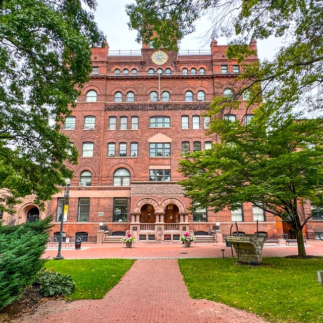 Zendaya otthona: Fedezd fel Londonban élményét Tom Hollandal!