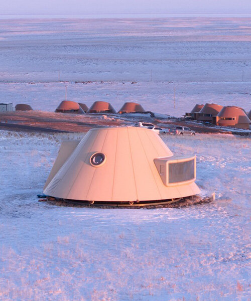 Vulkán alakú cabanák a belső-mongóliai steppén!
