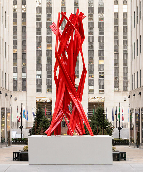 Nyilvános művészet: Bettina Pousttchi őrkerítése NYC-ben!