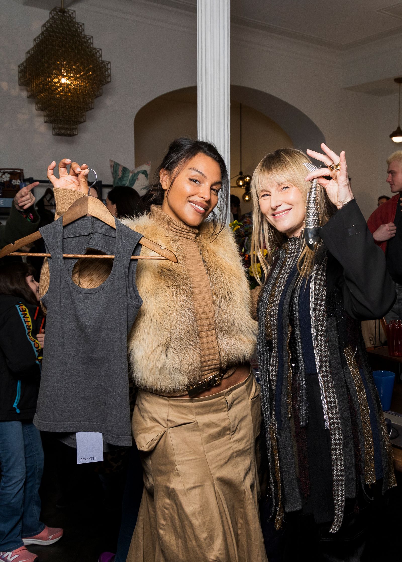 Vintage háztartási cikkek online: Amy Astley titkai!