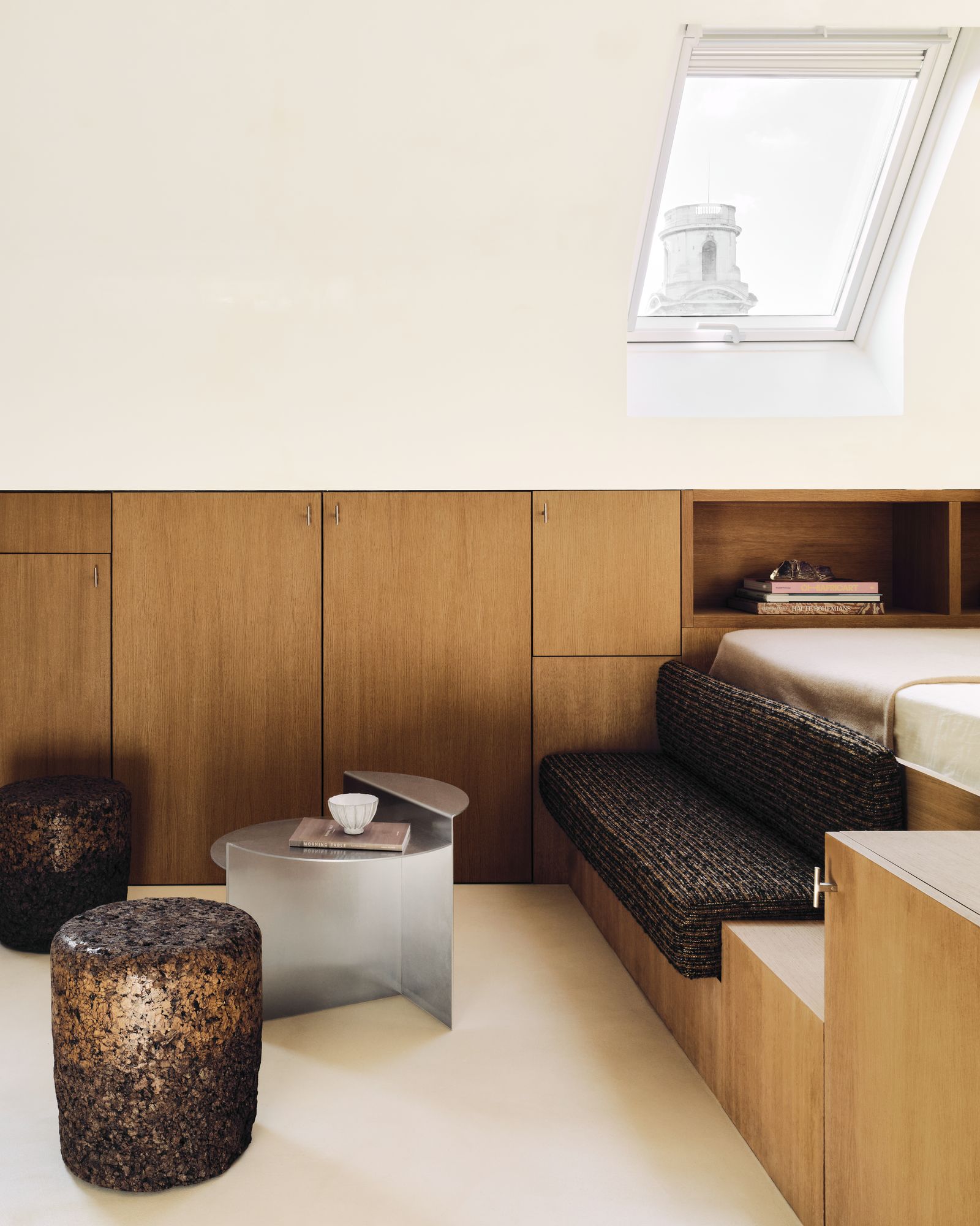 Maid szoba helyett: 248 négyzetlábnyi paris béke!