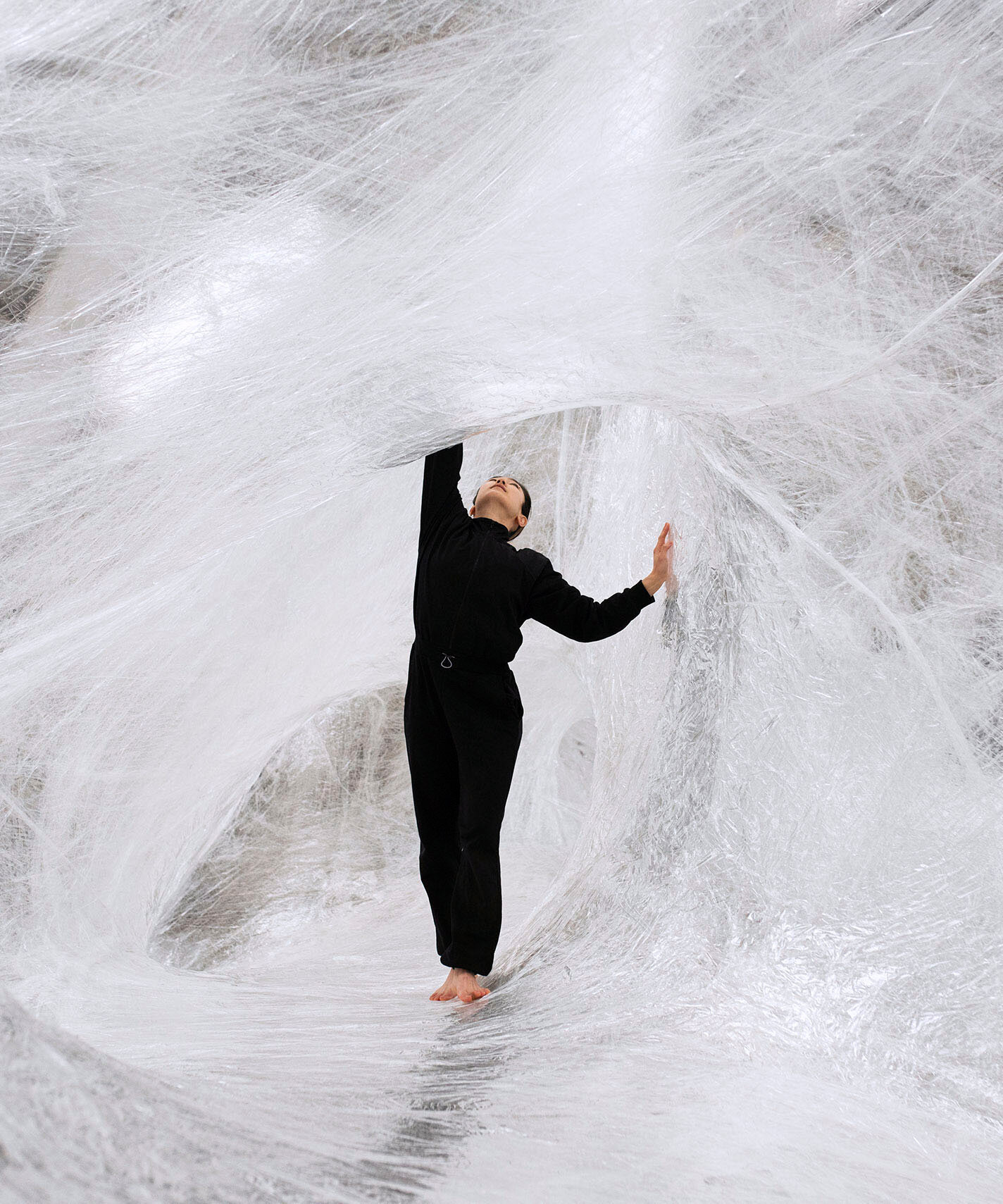 Ülj be a numenbe: Furcsa terek szalagból és hálóból!