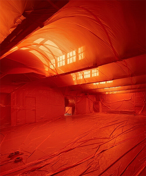 Pénzérme: Építészet varázslatos, ragyogó légkörbe olvadása!