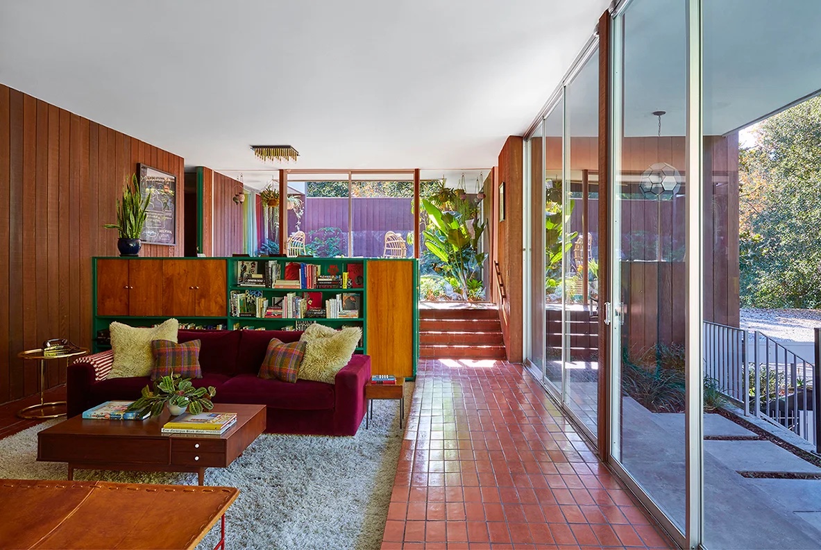 Legjobb piros kanapék: inspiráció kedvenc tereinkből!