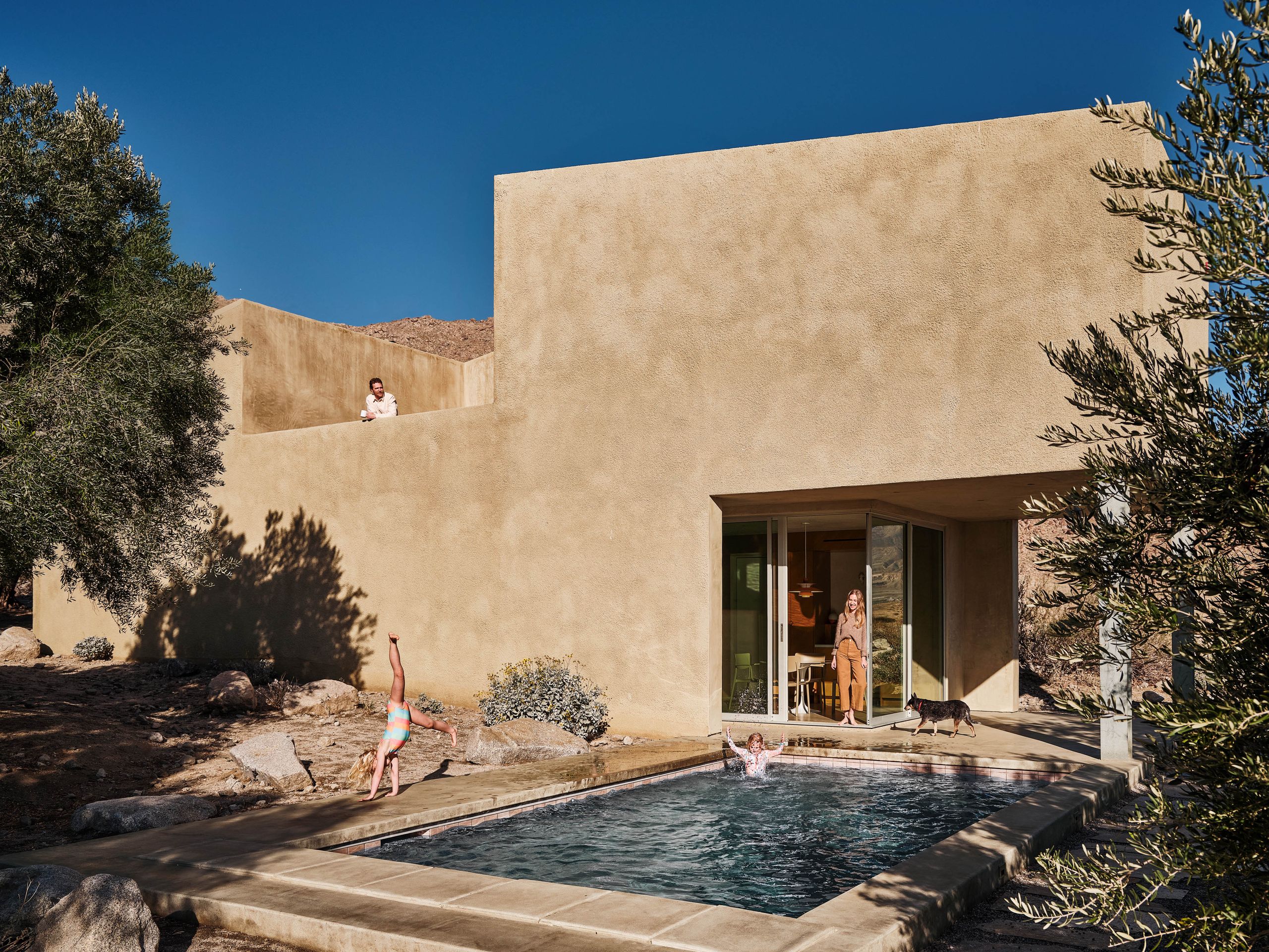 Természetes ösztönök formálják az otthont Kaliforniában