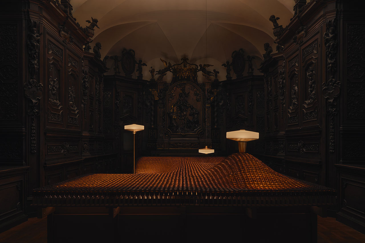 Aesop: Fénygyár-installáció Milánó szívében!