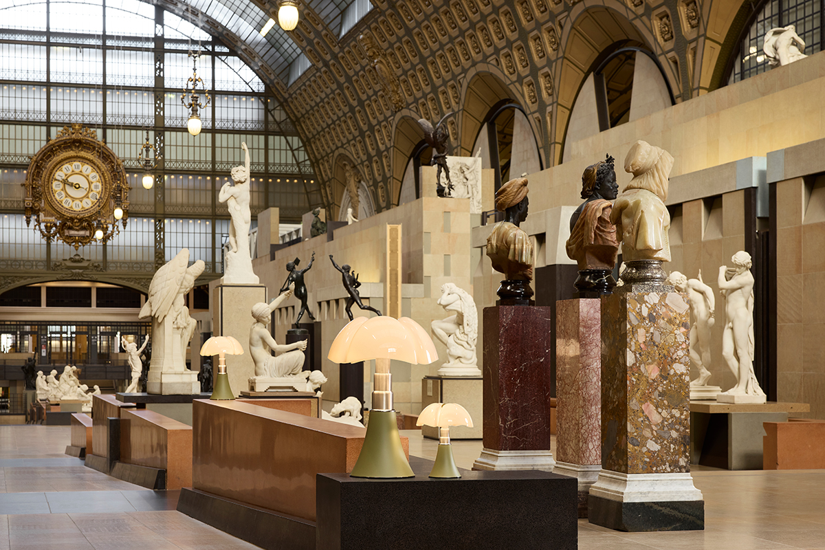 Pipistrello: Amikor a fény emlékké és szimbólummá válik