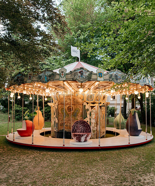 Gyümölcsökkel és zöldségekkel táncol Laila Gohar a Milánói Design Héten!