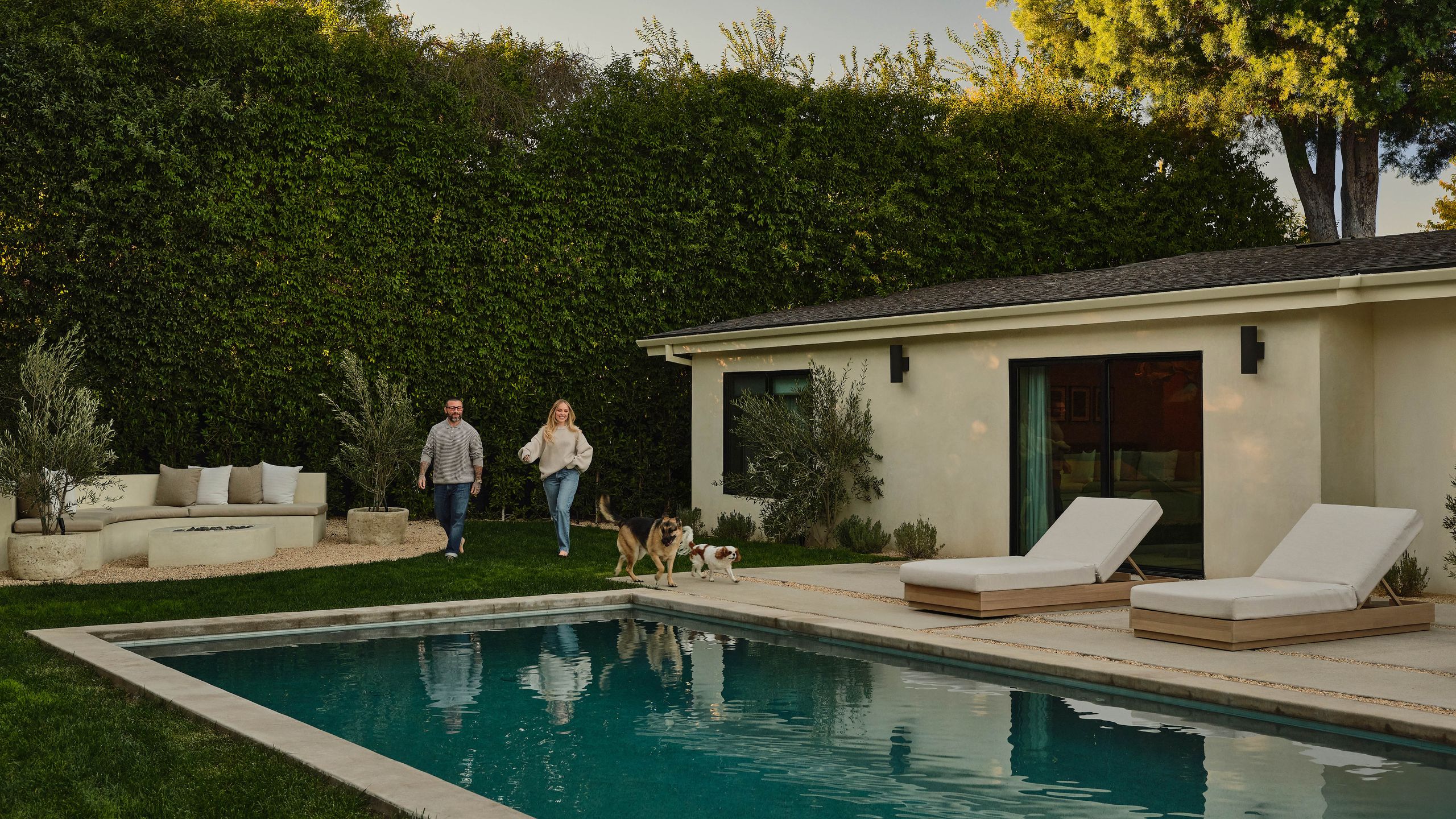 Solis segít Reilly-nek újraépíteni életét a tűz után!