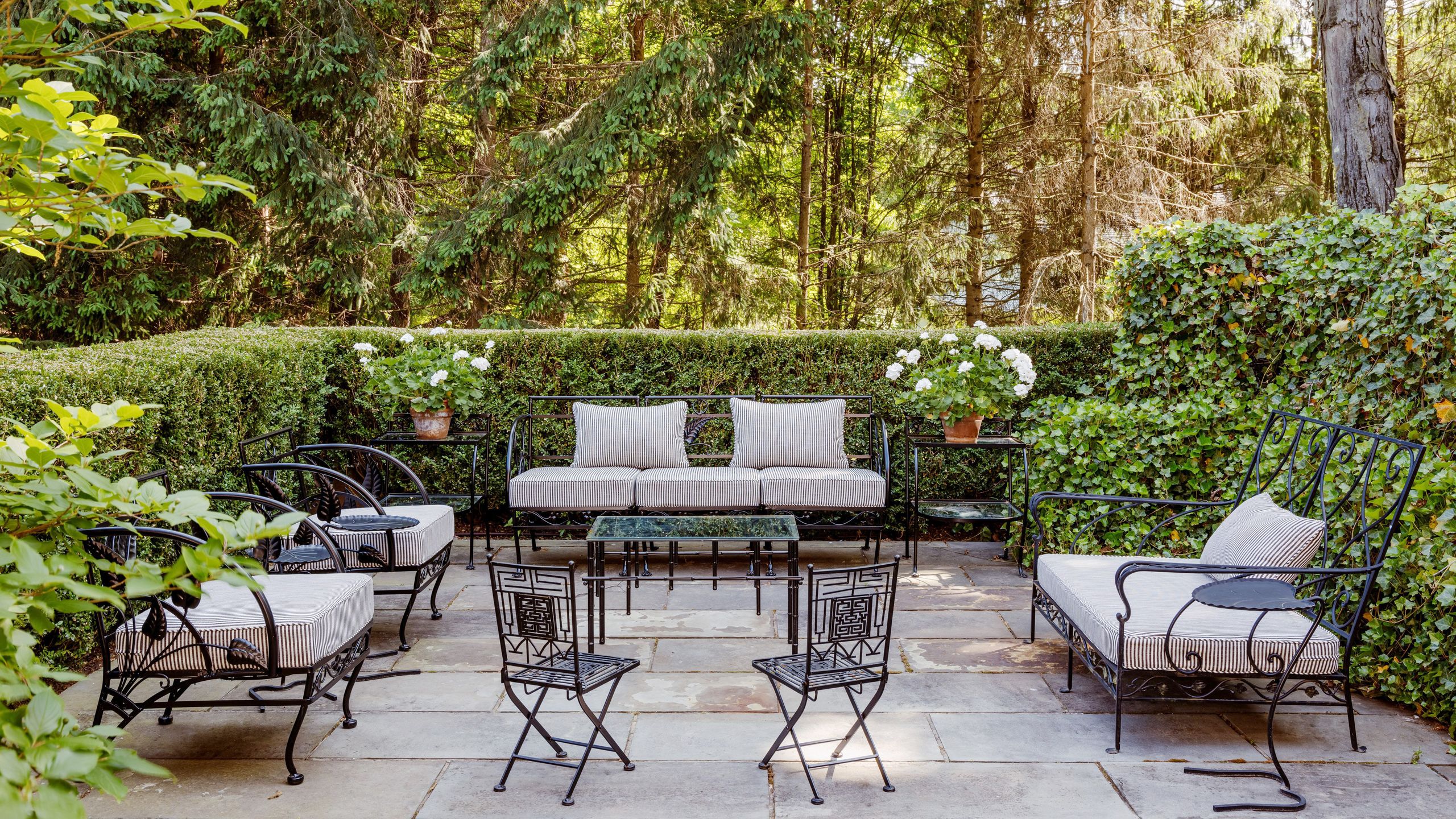 Memoriális Nap legjobb kültéri bútor akciók (2026)