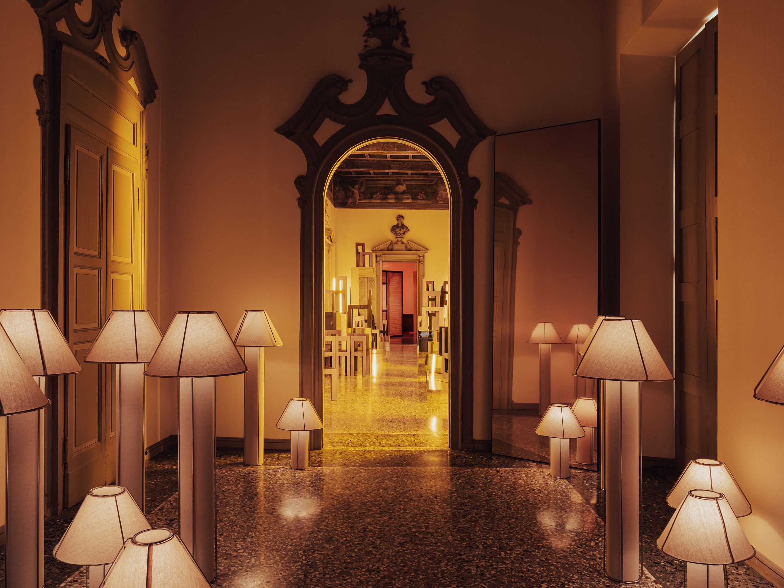 Kelly Wearstler H&M Home együttműködése: Exkluzív bepillantás!