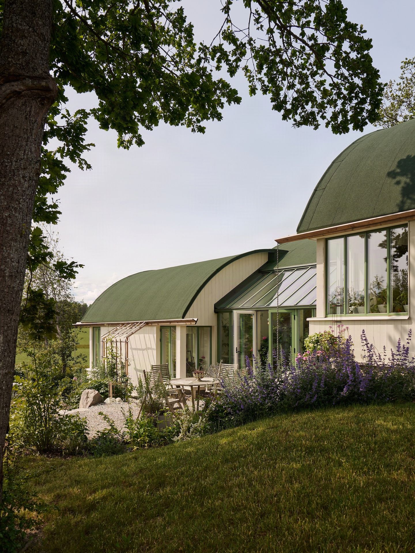 Gótikus katedrális és babaház: ez a svéd otthon!