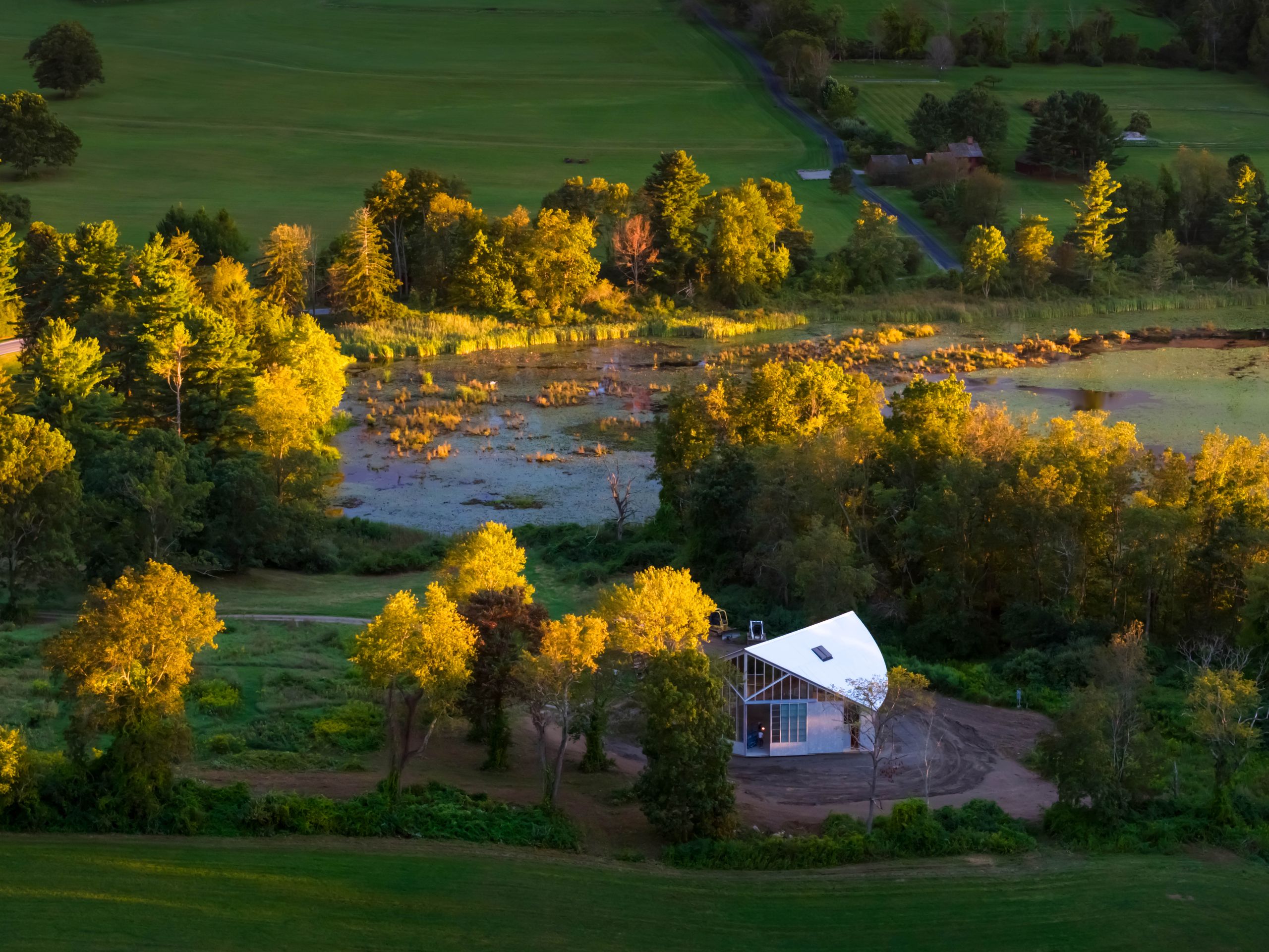 Al-Hadid műhelye: Friss farmi fordulat a régi pajtában!