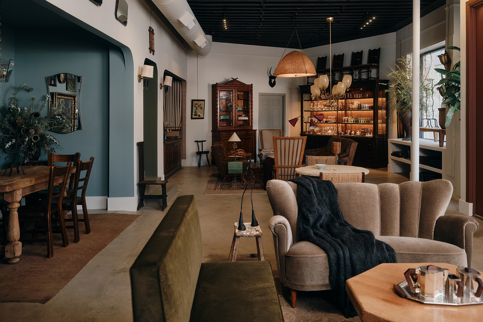 Vintage bútor vásárlás: 4 alapelv a legújabb boltból!