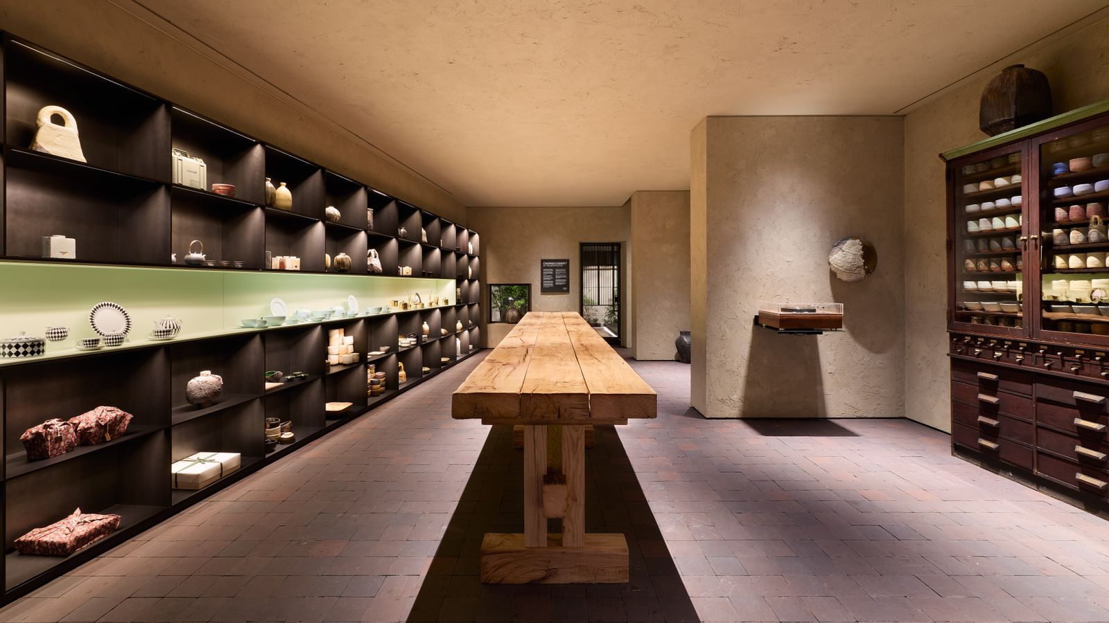 Tea idő! Prada Home exkluzív kollekciót mutat be a Milánói Design Héten