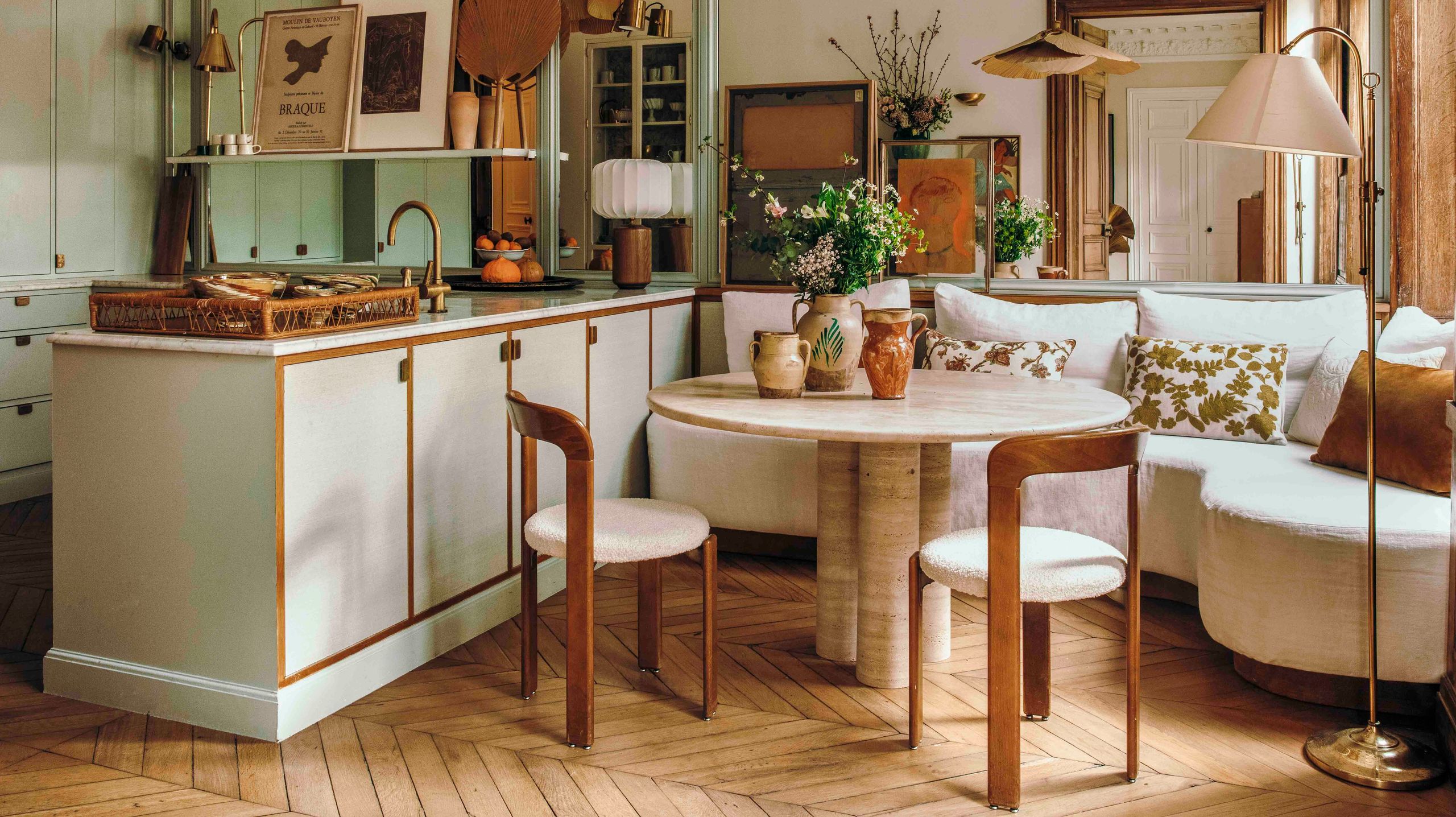 Legjobb Étkezőasztalok Kicsi Terekhez (2026): AD Által Jóváhagyva!