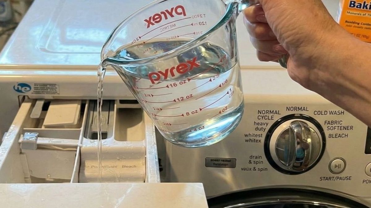 Bámulatos előszobai asztal ötletek 2026-ra, amik működnek!