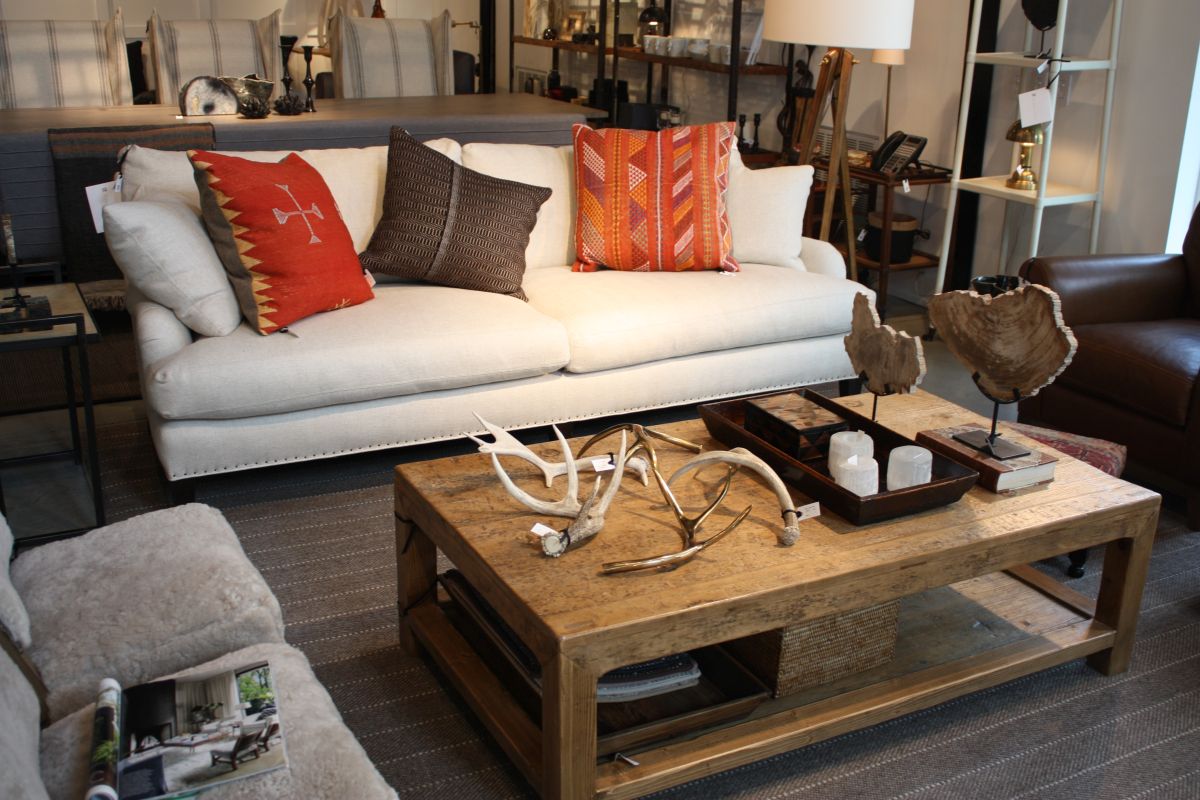 Chevron fürdőcsempe ötletek 2026-ra: Ne bízz a fehérben!