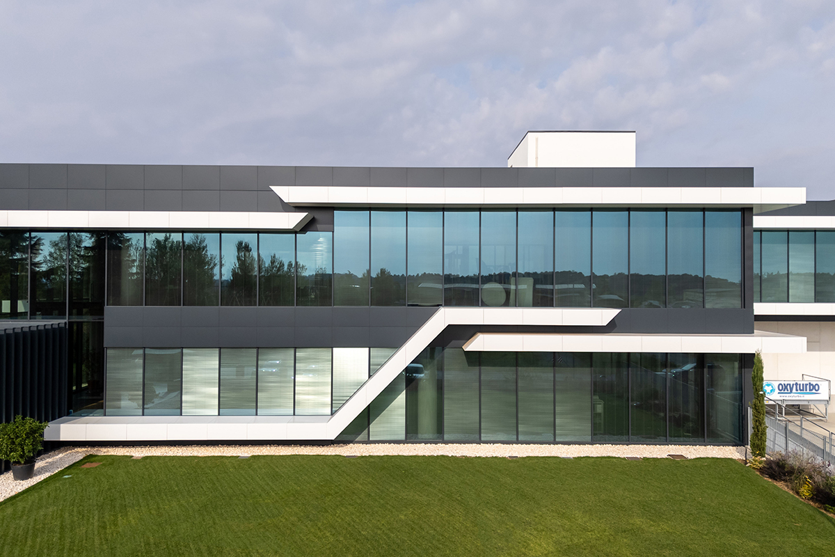 Átlátszó építészet: Fedezd fel a jövő architektúráját!