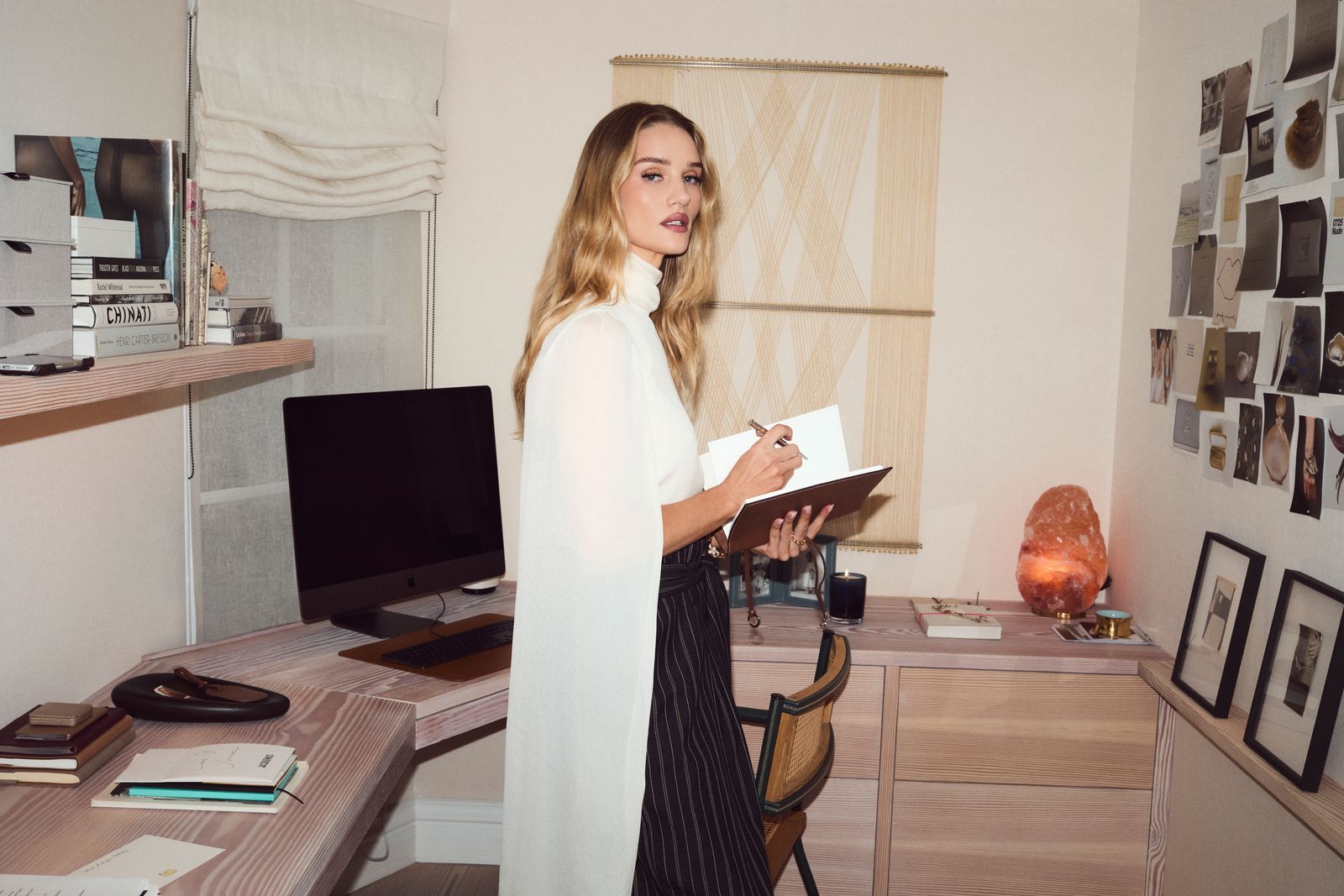 Modern örökségek: Rosie Huntington-Whiteley új kollekciója!