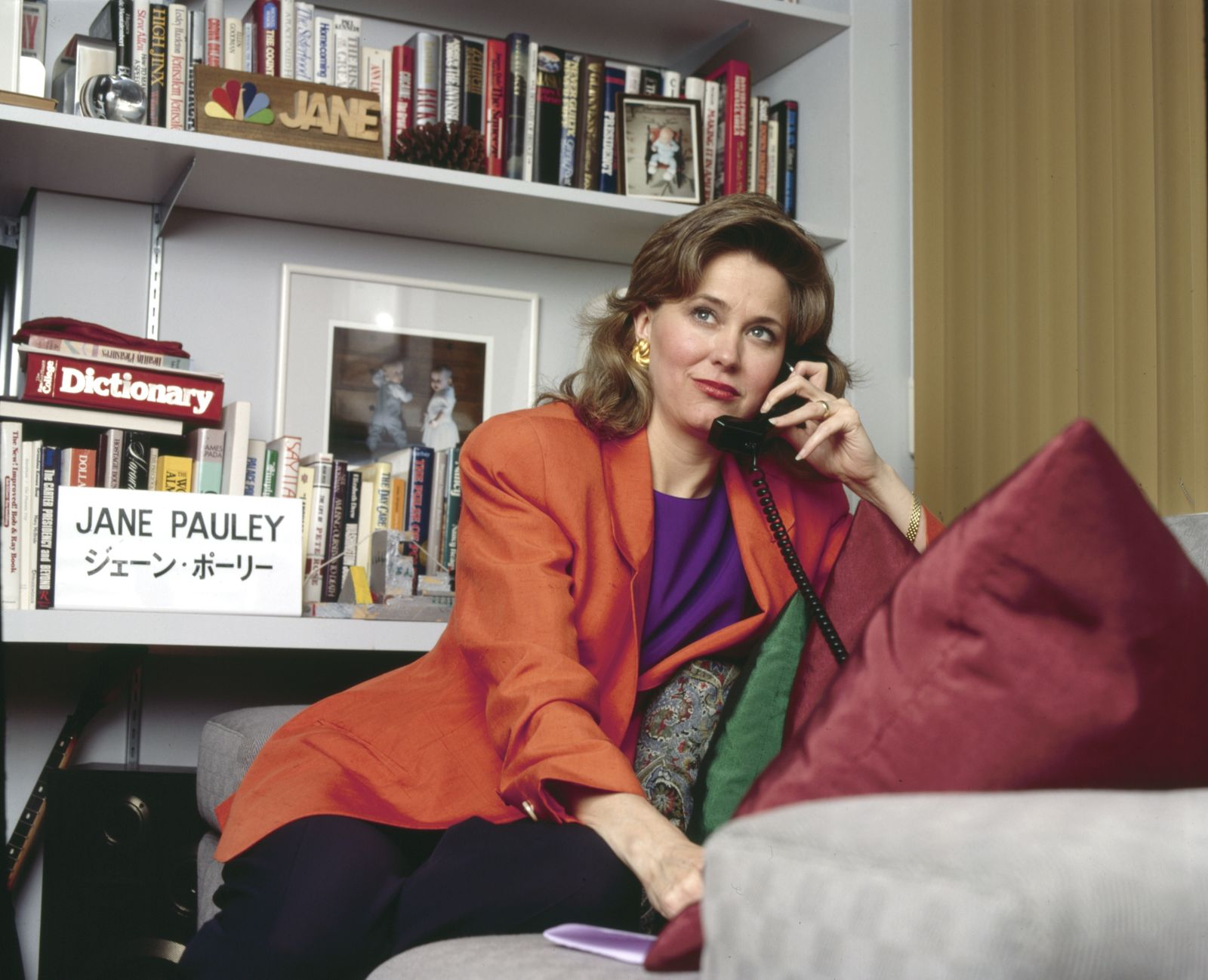 Dekorafóbia: Jane Pauley és a gyertyatartó titka!