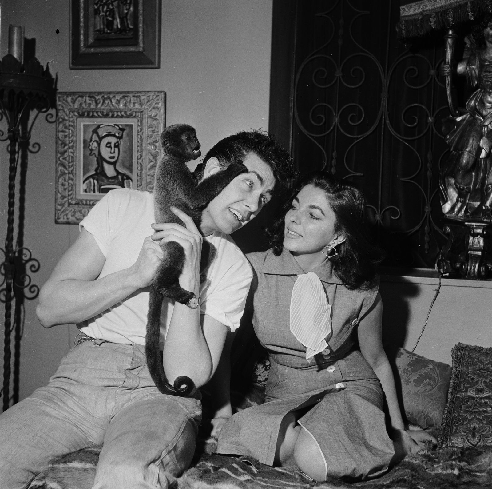 Joan Collins: 10 lenyűgöző pillanat otthonából!