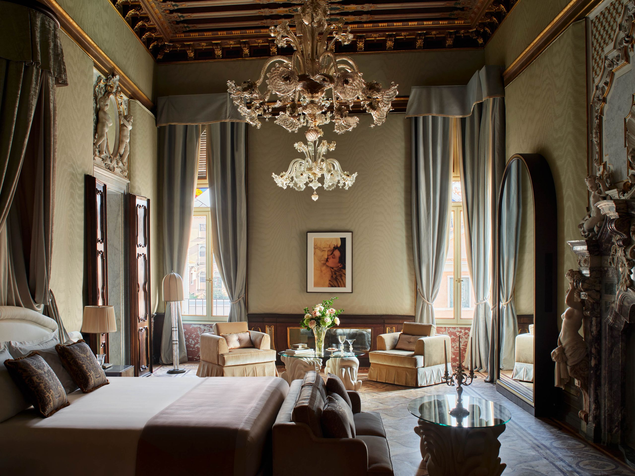 Orient Express Venezia: 15. századi palotában otthonra lelt!