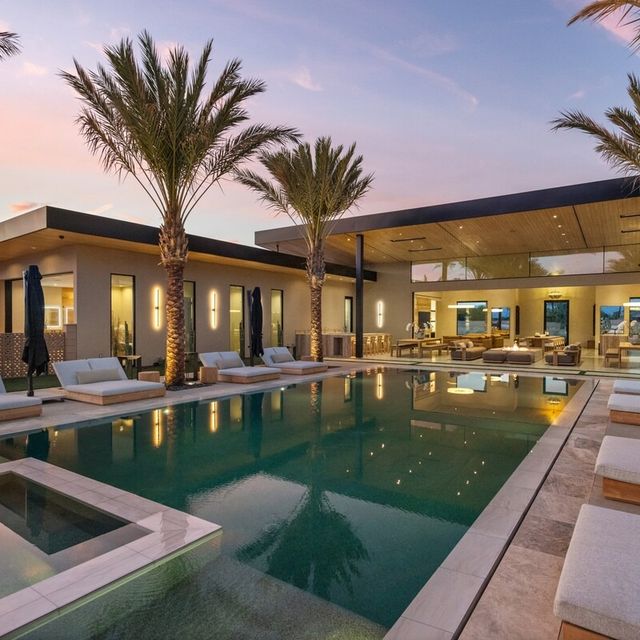 Legjobb Hamptoni Airbnb-k: Modern tengerparti dizájn!