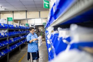 174 dollu00e1ros Walmart komu00f3d: Azonnal feldobta a kis szobu00e1m!