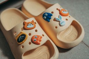 Crocs tisztu00edtu00e1s: Itt van, hogyan tedd ragyogu00f3vu00e1!