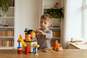 LEGO ku00f6zu00e9ppont: Gyu00f6nyu00f6ru0171 u00fcnnepi darab akciu00f3san!