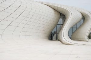 Zaha Hadid: Lu00e9pcsu0151s tengerparti menedu00e9k Japu00e1nban!